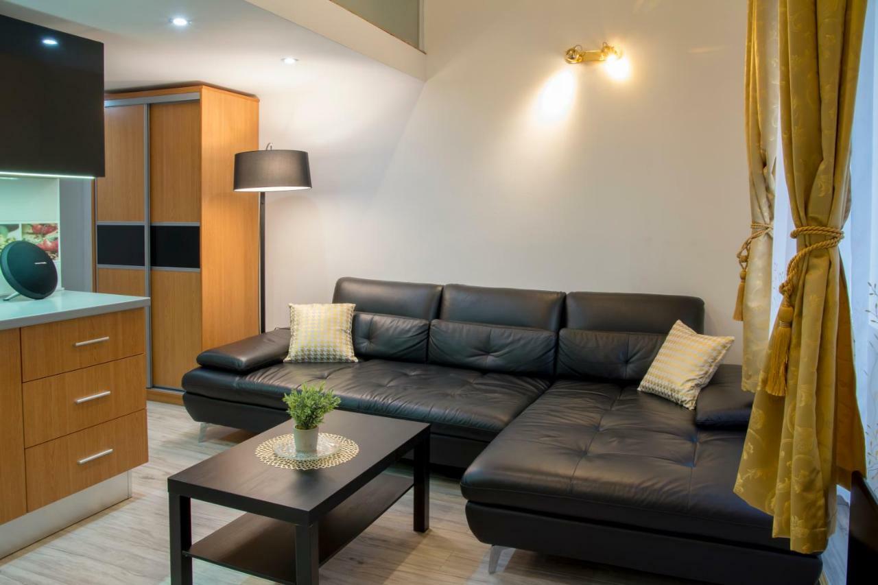 Walkway Apartment Deluxe Budapest Exterior foto