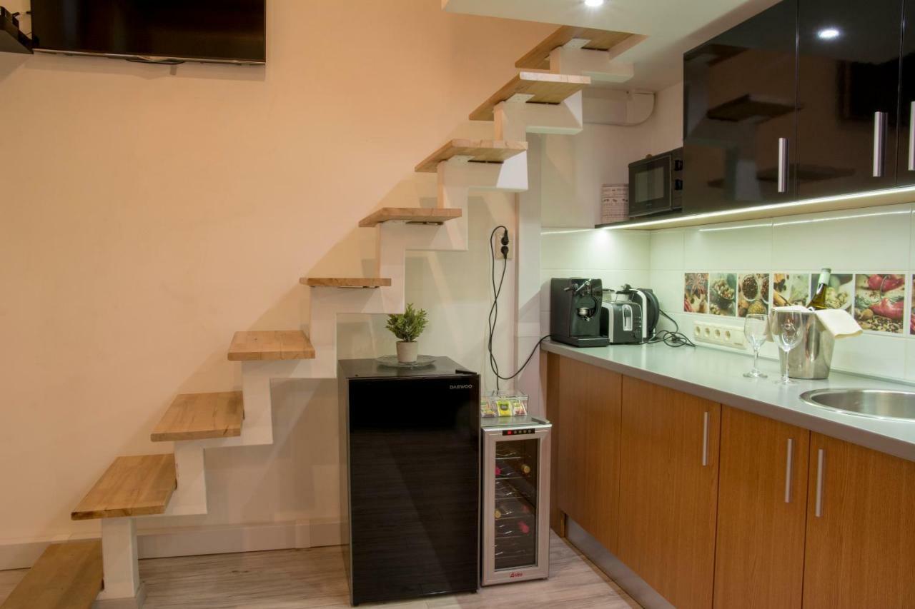 Walkway Apartment Deluxe Budapest Exterior foto